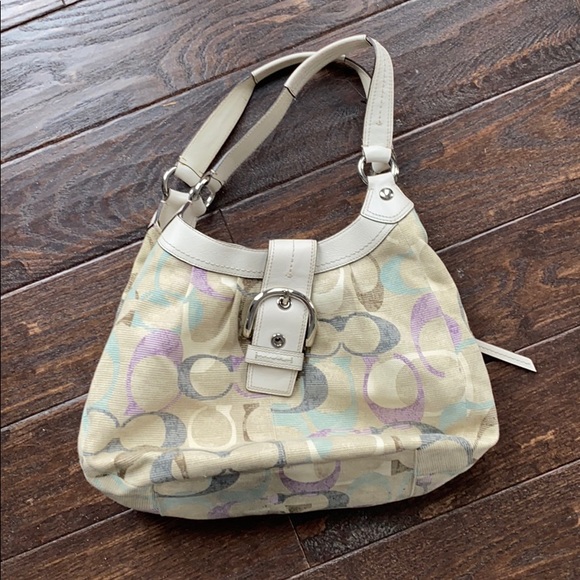 Coach spring purse - Picture 2 of 4